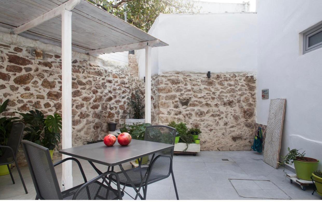 A Litte Taste Of Home Guest House Atina Dış mekan fotoğraf